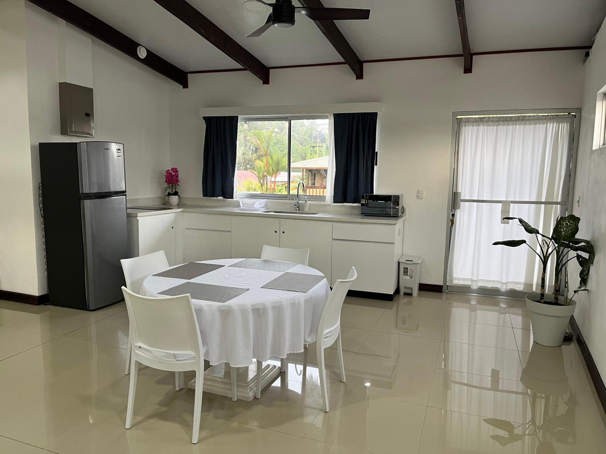 The Babylon Suite Tortuguero Eksteriør billede